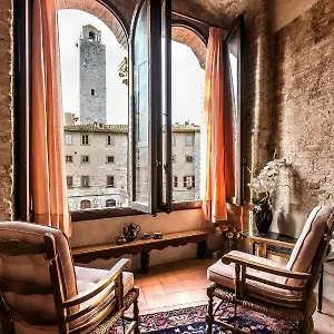  Apartment The Artists' Tower